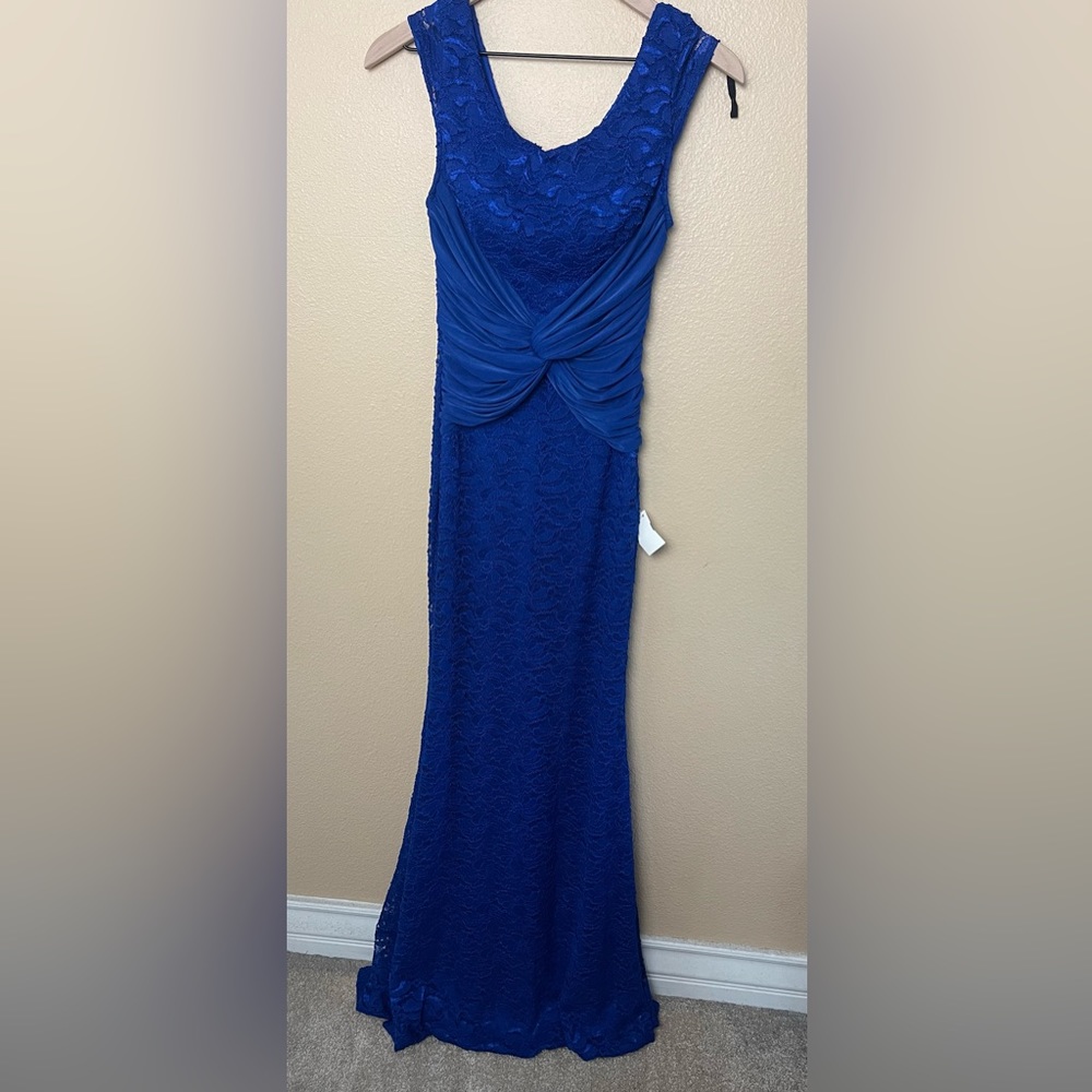 NWT LA SCALA blue laced long prom dress size M, L= 63’